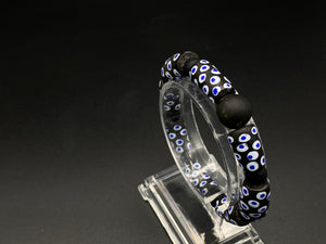 “All Eyes On Me” Stretch Bracelet